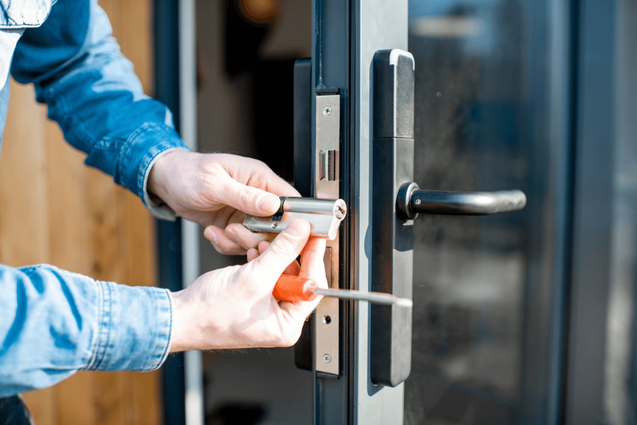 Lock Installation & Repair